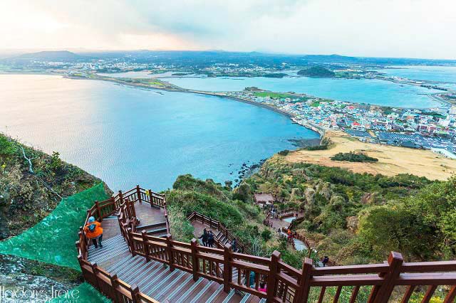 Khám phá đảo Jeju trong tour du lịch Hàn Quốc