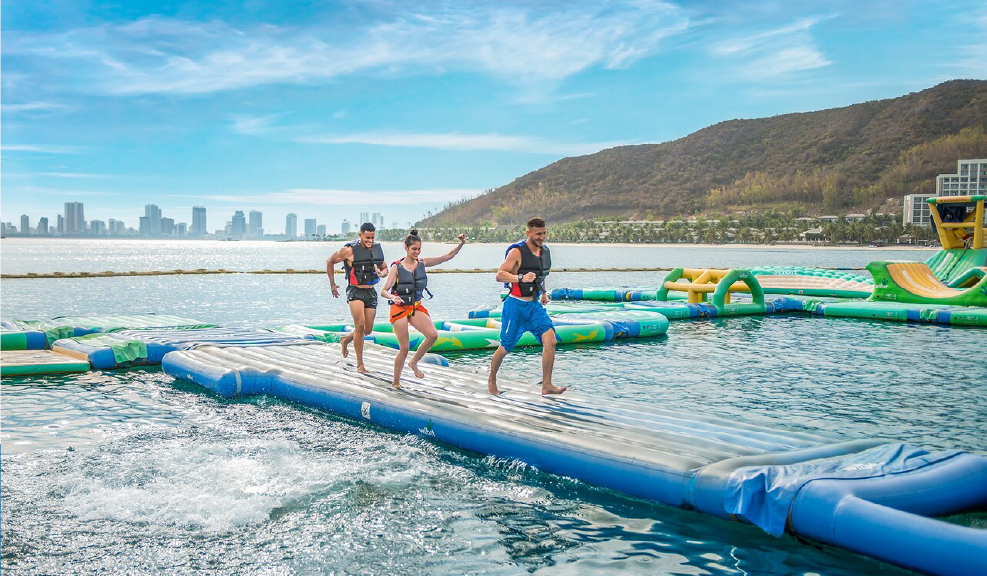 [LIMOUSINE] NHA TRANG - CON SẺ TRE- VINWONDERS- TẶNG BUFFET HẢI SẢN 2N2Đ