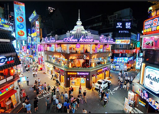 Đi du lịch Hàn Quốc cần bao nhiêu tiền - chi phsi mua sắm ở Hongdae