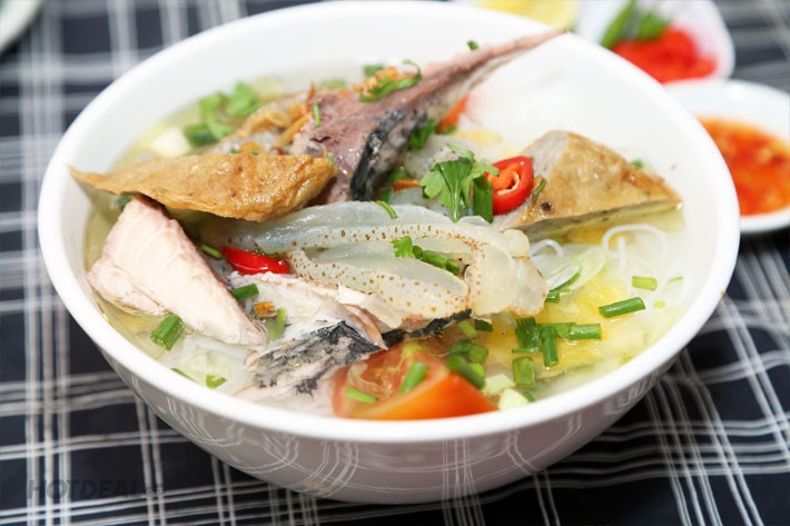 Kinh nghiệm du lịch Nha Trang gợi ý bạn món bún lá cá dầm