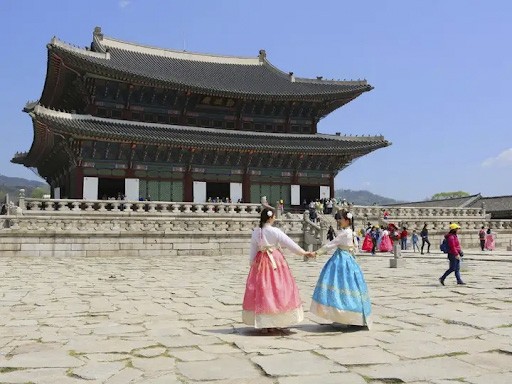 Check-in cung điện Gyongbokgung