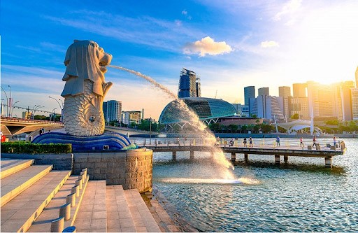 Ghé thăm công viên sư tử biển Merlion Park khi du lịch Singapore Malaysia
