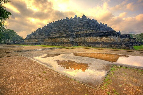Đền Borobudur - địa điểm bạn không thể bỏ lỡ theo kinh nghiệm du lịch Bali của Hải Đăng Travel