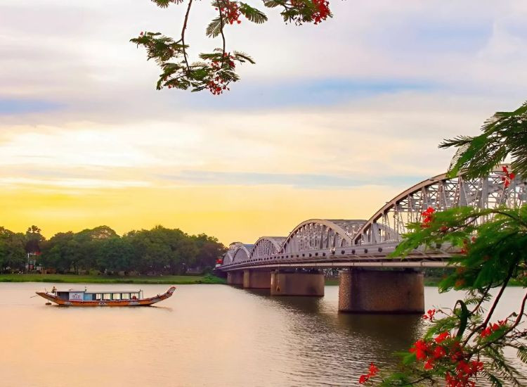 địa điểm du lịch Huế 3