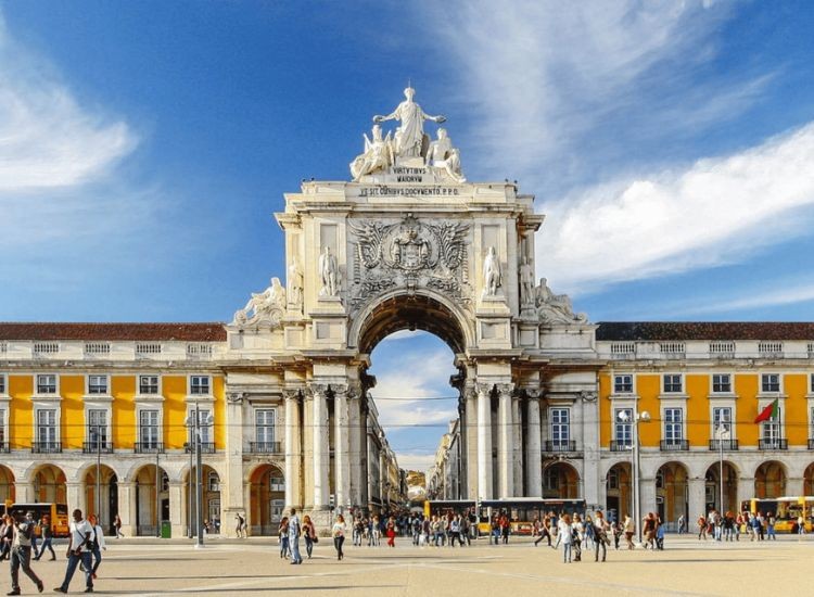 Kinh nghiệm chọn dịch vụ làm visa Châu Âu