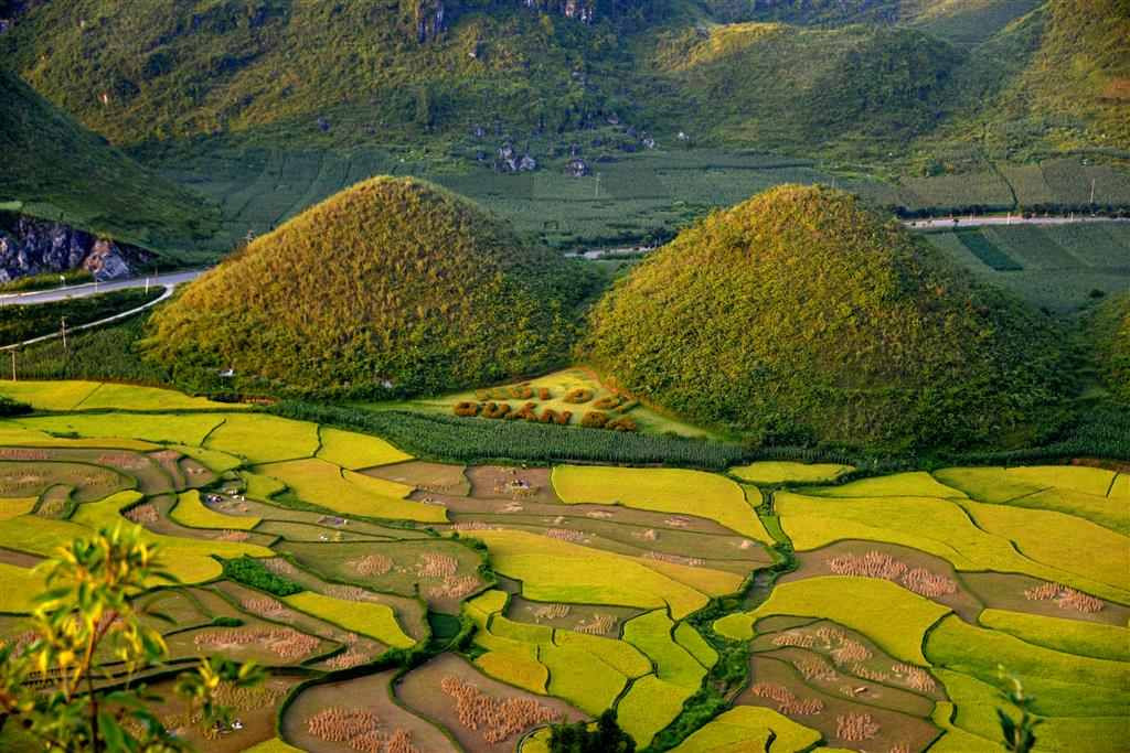 TOUR DU LỊCH HÀ NỘI - HÀ GIANG - SAPA - ĐỈNH FANSIPAN 5N4Đ