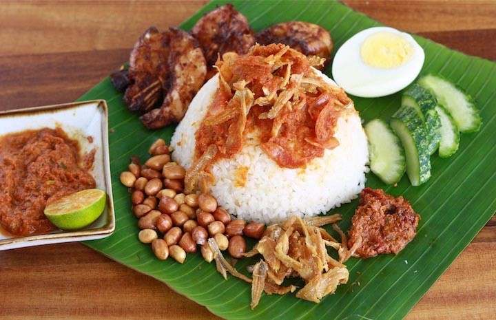 Cơm Nasi Lemak - Du lịch Malaysia 4 ngày