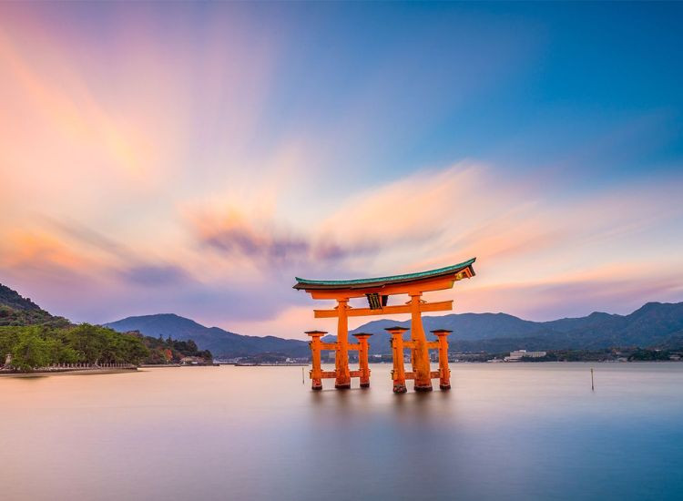 Cổng Torii thần thánh 1