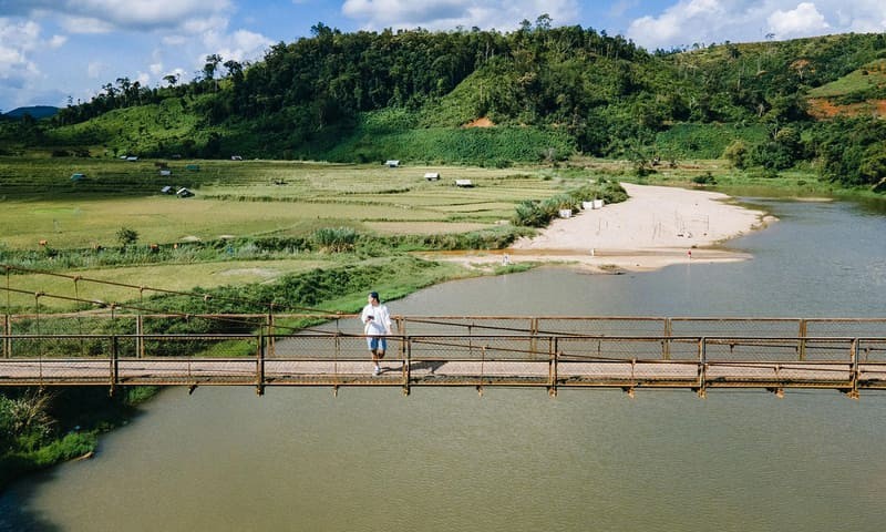 Giá vé tham quan cầu treo Kon Tu Rằng