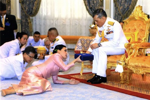 đi du lịch Thái Lan cần chuẩn bị gì, lòng tôn kính với hoàng gia