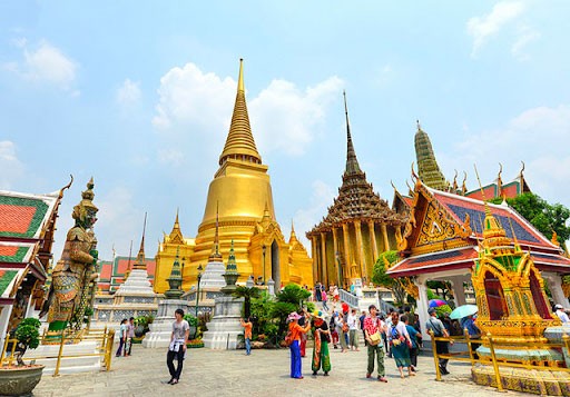 Những điều cần biết khi đi du lịch Thái Lan, tham quan các đền chùa