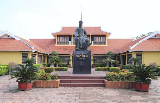 Khu tưởng niệm đại thi hào Nguyễn Du