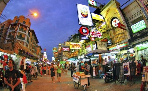 Khu phố Tây Khao san, một trong các điểm du lịch ở Bangkok Thái Lan thu hút nhiều khách du lịch