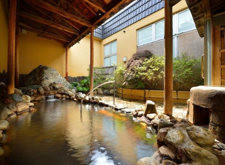 Tắm Onsen Nhật Bản 3
