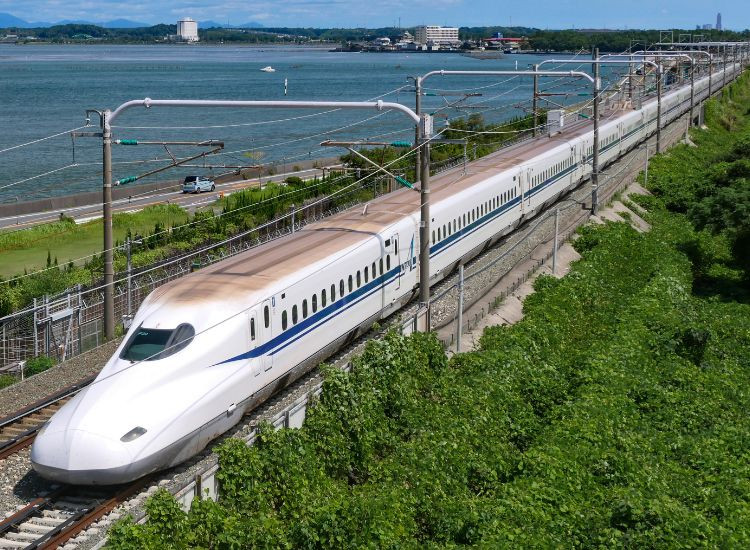 Tàu Shinkansen 2