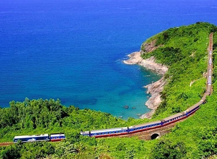 Trải nghiệm hành trình từ tàu lửa đi Nha Trang