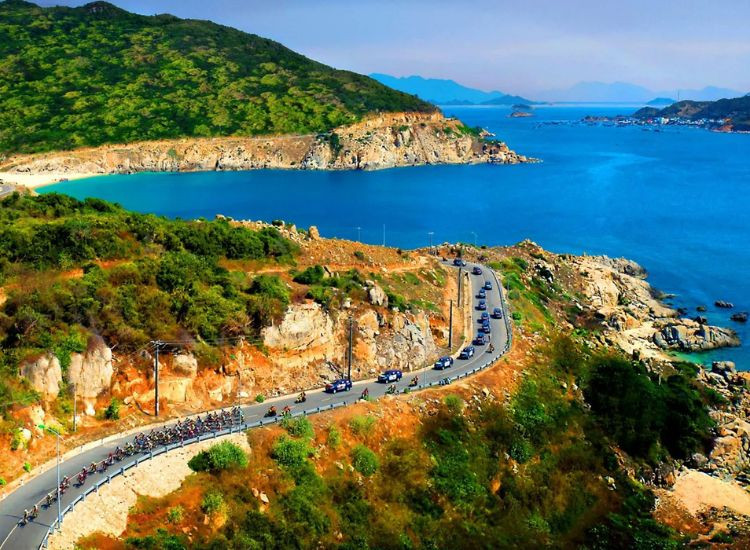 Giới thiệu về tour đảo Vĩnh Hy trọn gói tour đảo Vĩnh Hy trọn gói 1