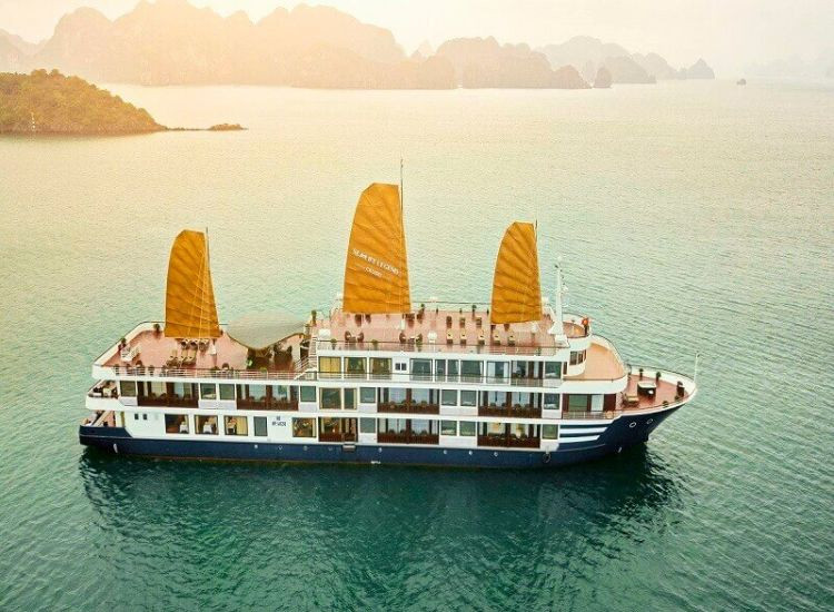 Vì sao bạn nên chọn tour du thuyền tại Nha Trang tour du thuyền tại Nha Trang trọn gói 1