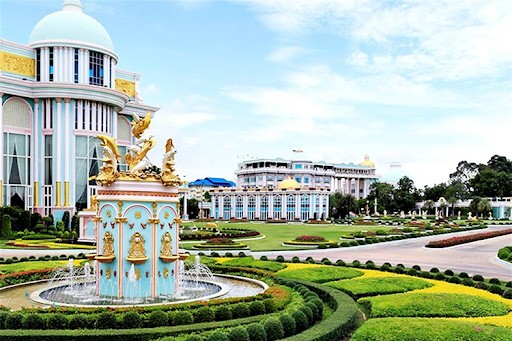 tour du lịch Thái Lan giá rẻ từ Hà Nội - lâu đài tỷ phú