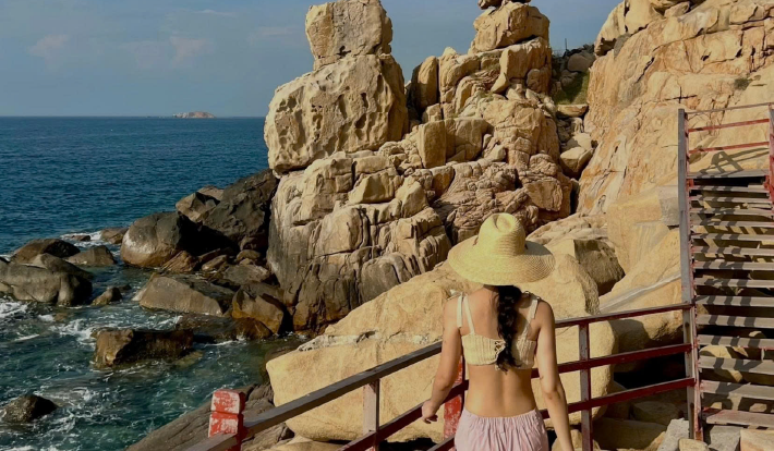 [TOUR DU LỊCH TẾT 2026] LIMOUSINE BÌNH HƯNG - NINH CHỮ - ĐỒI CÁT NAM CƯƠNG - BAO TÔM HÙM 3N2Đ