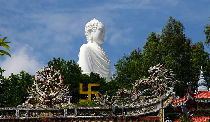 [TOUR DU LỊCH TẾT 2026] LIMOUSINE NHA TRANG - BÃI TRANH - DU THUYỀN - BUFFET HẢI SẢN 3N3Đ