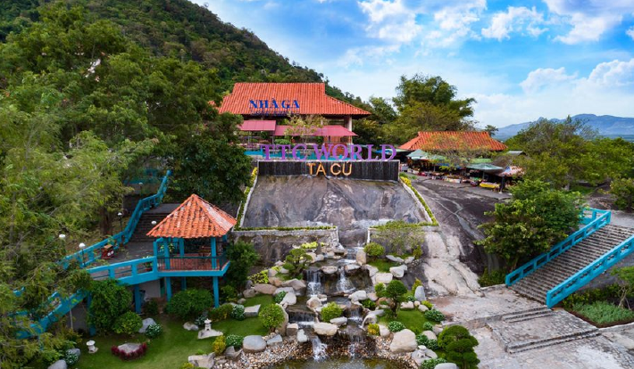 [TOUR DU LỊCH TẾT 2026] LIMOUSINE PHAN THIẾT - MŨI NÉ - CƠM NIÊU - TẶNG TÔM HÙM - RESORT 4 SAO 2N1D