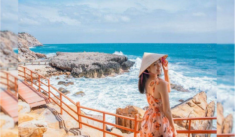 [TOUR DU LỊCH TẾT 2026] LIMOUSINE VỊNH VĨNH HY - CAM RANH - BỮA TỐI HẢI SẢN - RESORT 5 SAO 2N2D