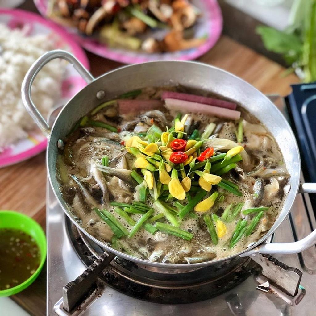 Lẩu cá linh bông điên điển Cần Thơ – ăn là nhớ mãi