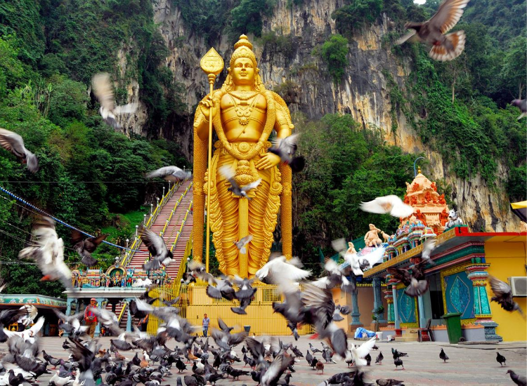 Tham quan Động Batu - Thánh địa Hindu giáo tại Malaysia