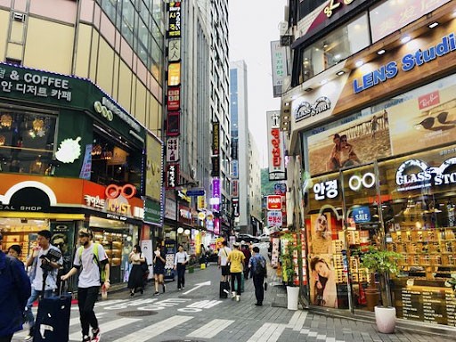 Khu phố Myeongdong