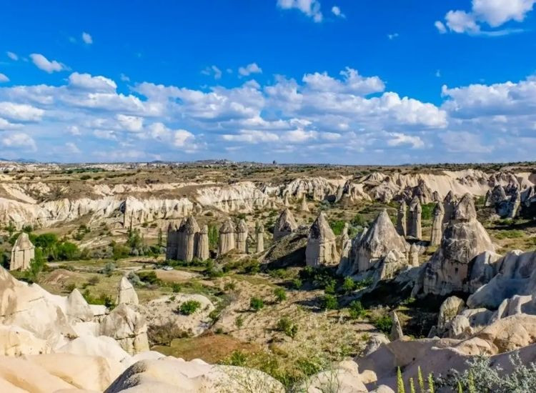 Cappadocia Thổ Nhĩ Kỳ – Vùng đất đá kỳ diệu giữa lòng Anatolia Cappadocia Thổ Nhĩ Kỳ 1