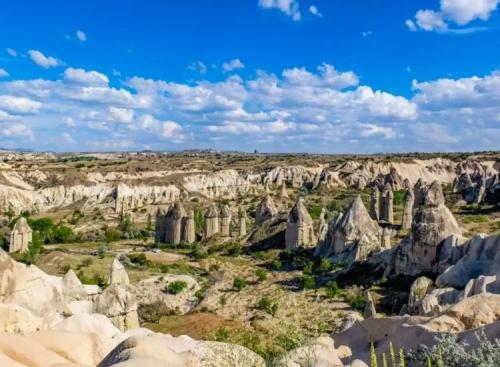 Khám phá thung lũng nấm Fairy Chimneys Thổ Nhĩ Kỳ