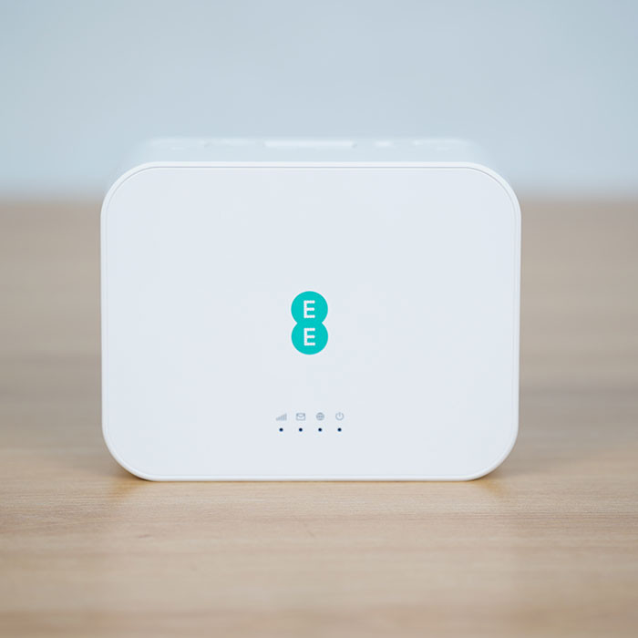 cục phát wifi khi đi Malaysia