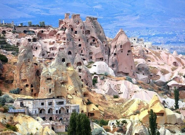 Tầm nhìn 360 độ từ lâu đài Uchisar có gì đặc biệt? Cappadocia Thổ Nhĩ Kỳ 2