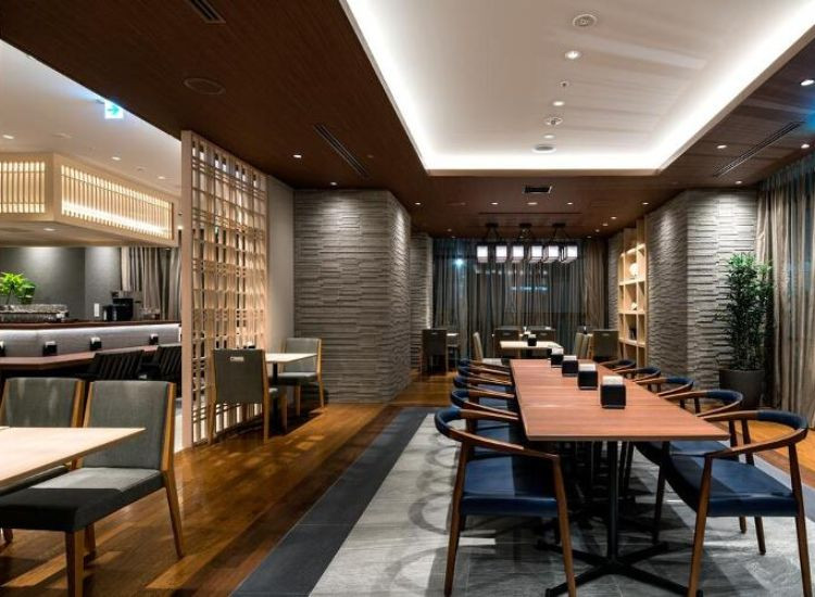 Vị trí thuận tiện dạo phố và mua sắm đêm khách sạn ở Tokyo 3