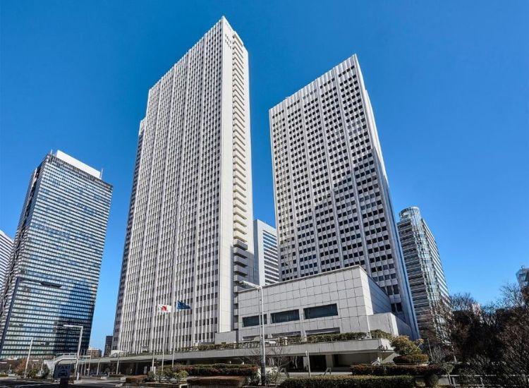 Khách sạn tại Tokyo gần trung tâm mua sắm Shinjuku