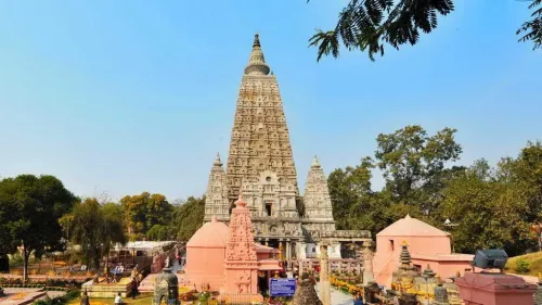 Bodh Gaya Ấn Độ - Nơi Đức Phật Thành Đạo Dưới Cội Bồ Đề — 1. Ý Nghĩa Của Bodh Gaya. 1. Ý Nghĩa Của Bodh Gaya Bodh Gaya (Bồ Đề Đạo Tràng) là nơi đánh dấu sự ki