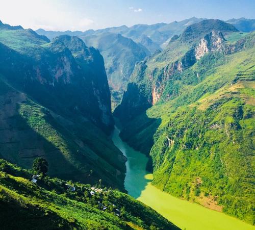 Tour Hà Giang 3 Ngày 2 Đêm: Lịch Trình Chi Tiết Nhất 2026