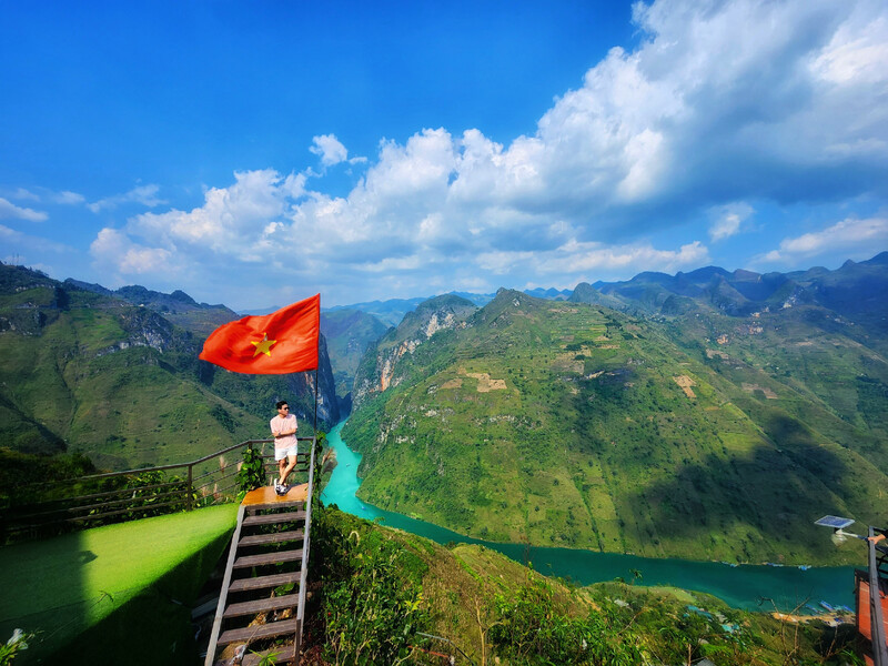 Tour Hà Giang Từ Hà Nội: Lịch Trình Xe Giường Nằm Chất Lượng Cao Giá Tốt