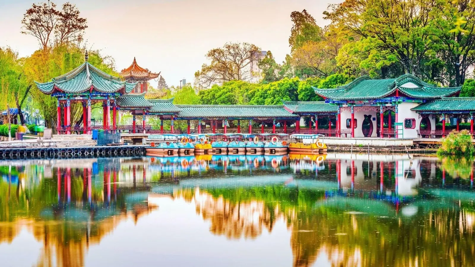 Tour Trung Quốc Từ TP.HCM: Các Đường Bay Thẳng Hot Nhất
