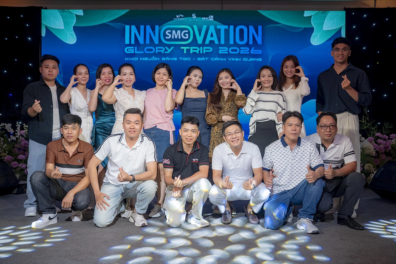 Trao giải và vinh danh các đội xuất sắc trong chương trình Gala Dinner.