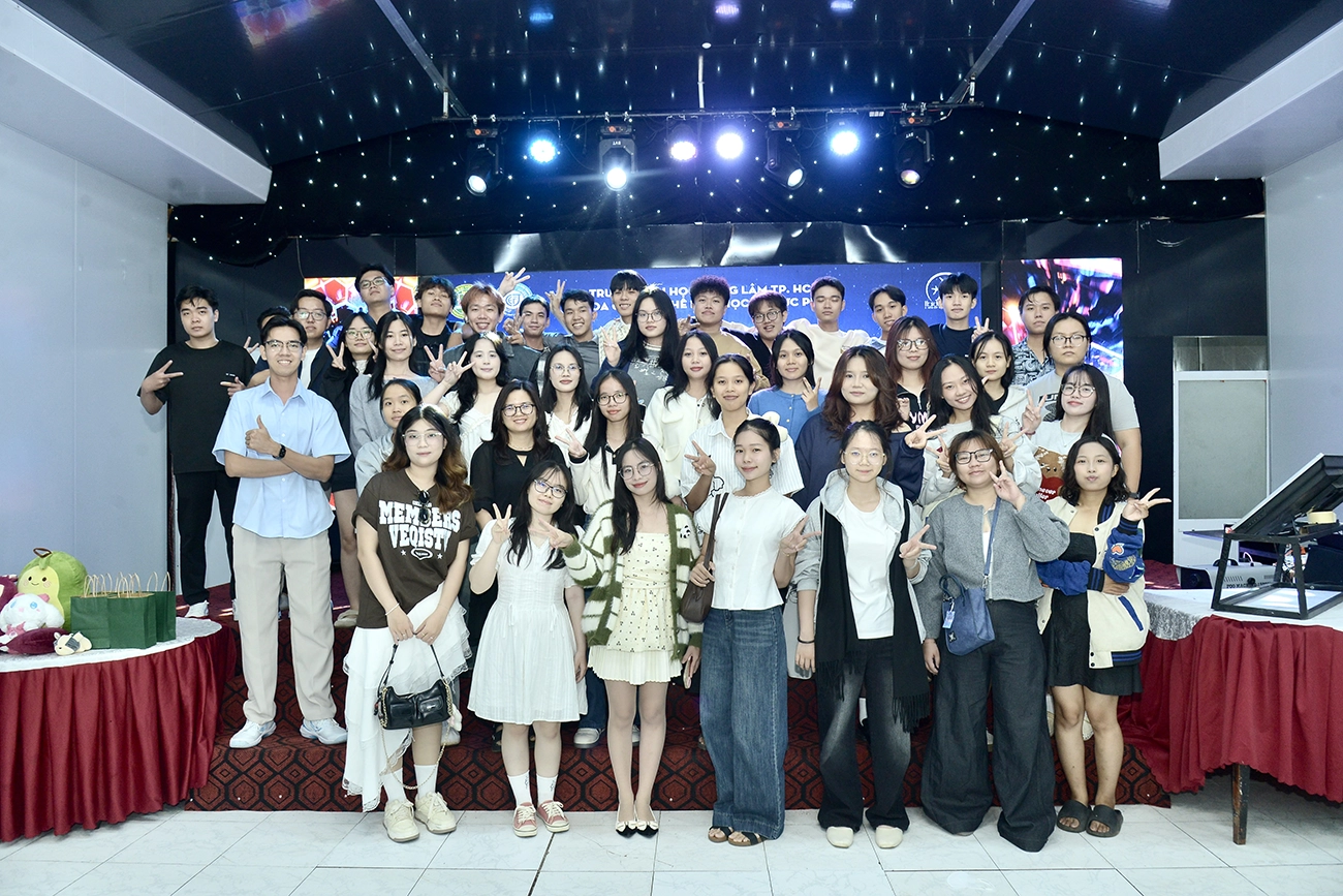 Gala Dinner dành cho sinh viên năm cuối tại thành phố Đà Lạt.