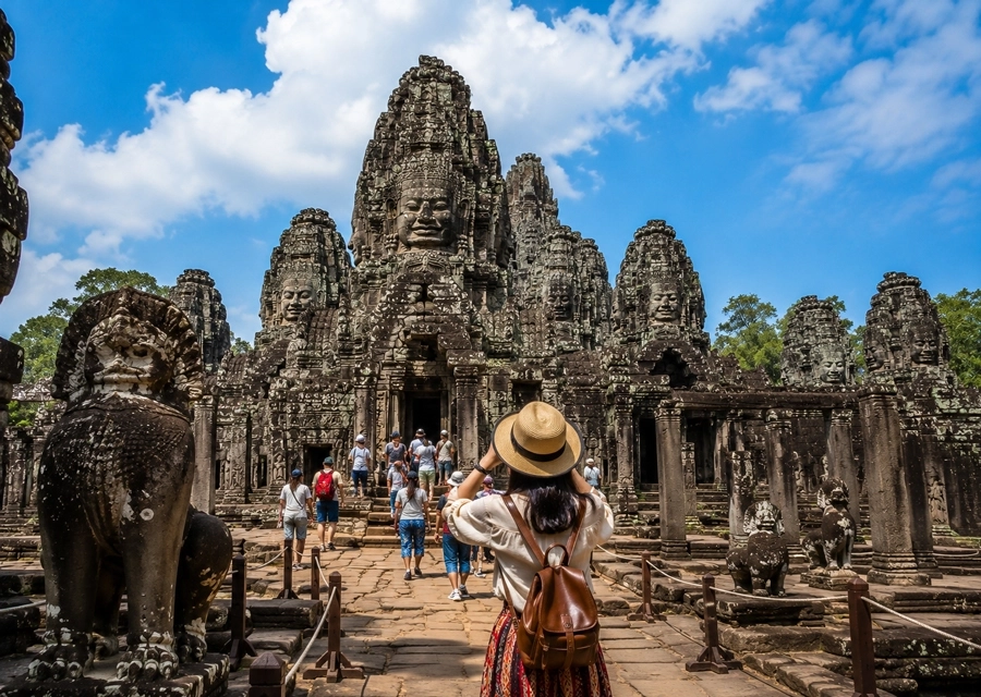 Đền Bayon trong khu vực Angkor Thom