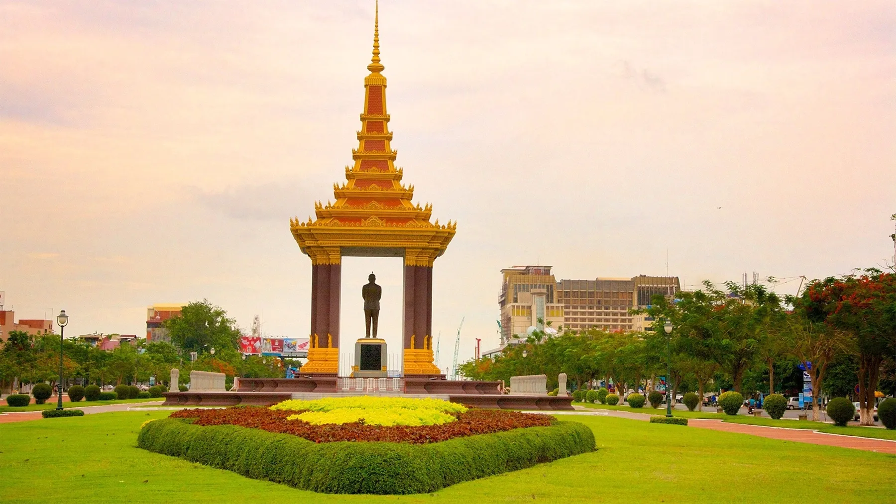 Đài Độc Lập tại Phnom Penh
