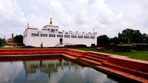 Khu đền Maya Devi tại Lumbini, Nepal