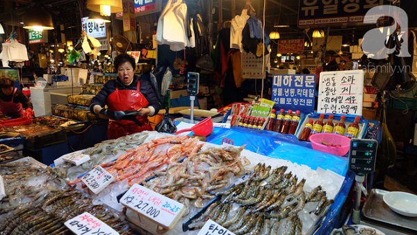 di-seoul-ma-me-hai-san-nhat-dinh-phai-den-cho-norangjin-ivivu-2