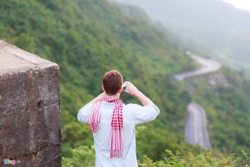 Ngắm Đà Nẵng từ Hải Vân Quan hùng vĩ