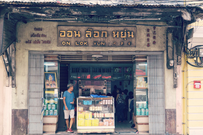 3-quan-an-rat-chat-luong-chi-can-dat-tui-khoang-50-ngan-la-co-bua-ngon-o-bangkok-ivivu-1