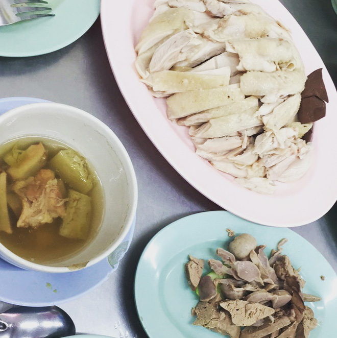 3-quan-an-rat-chat-luong-chi-can-dat-tui-khoang-50-ngan-la-co-bua-ngon-o-bangkok-ivivu-8
