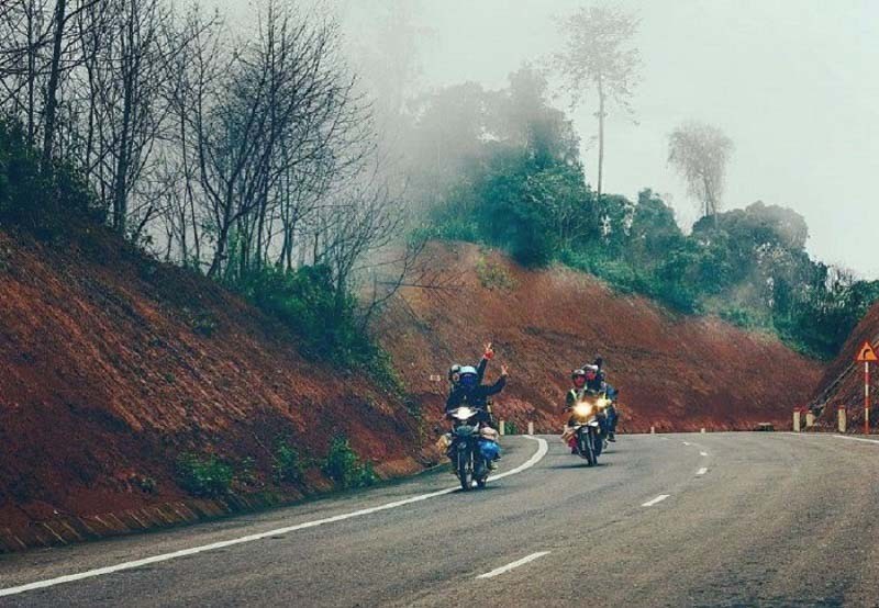 sai gon đi măng đen bằng xe máy